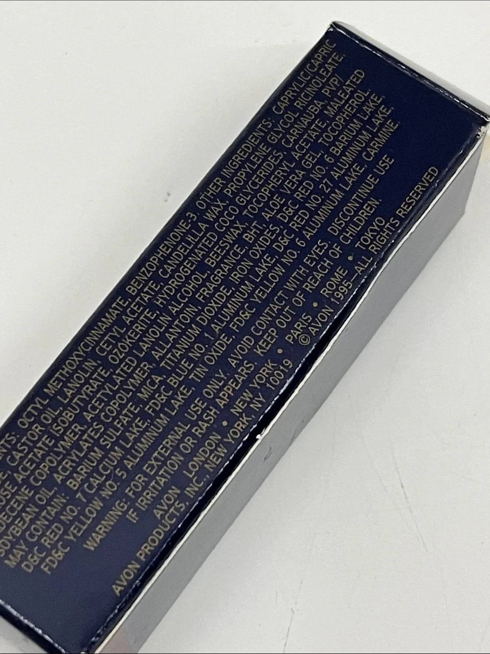 Avon Satin Moisture SPF 15 Smooth Lipstick - Bronze - Full Size